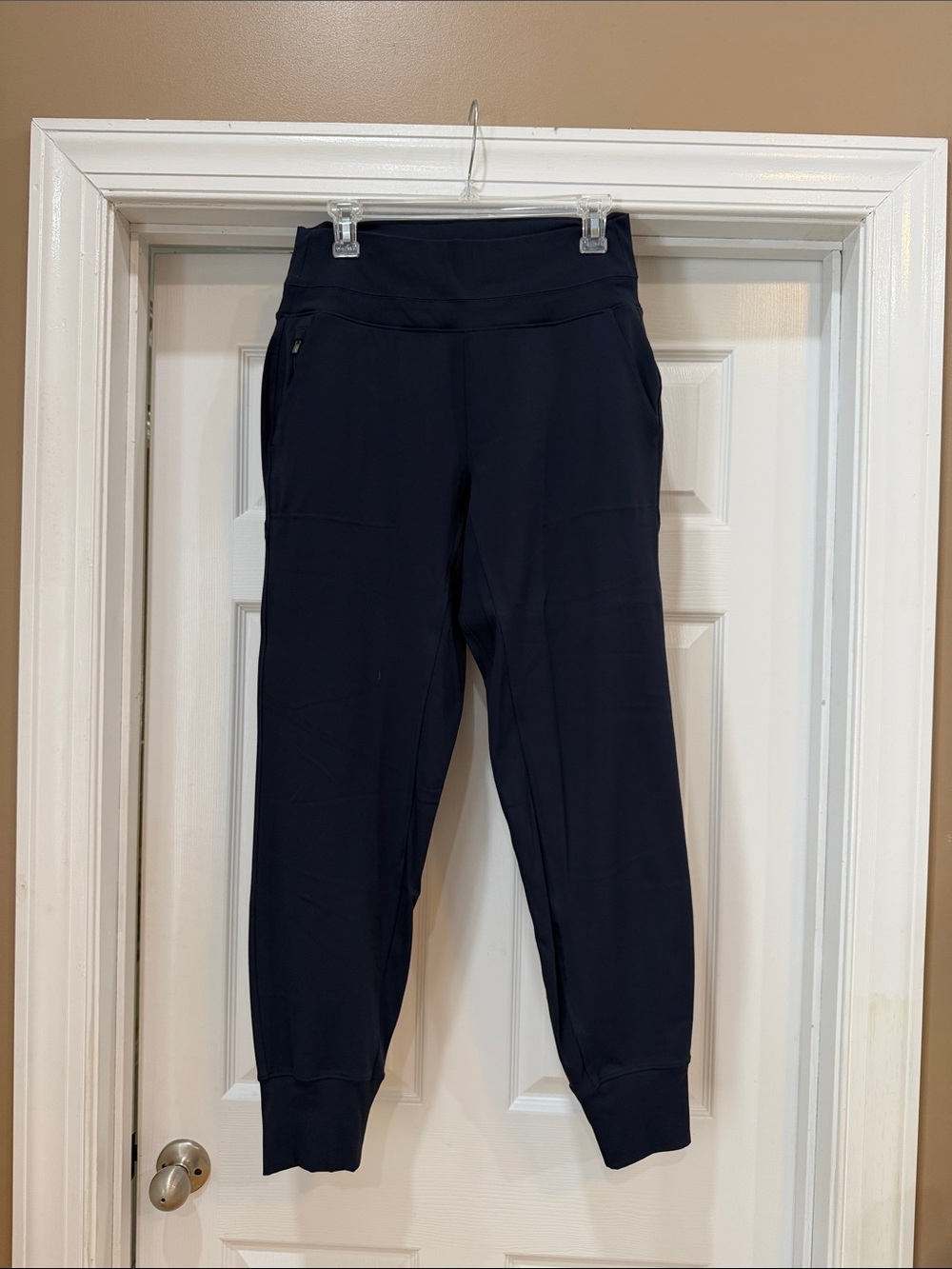 Athleta Venice Jogger Pants. Sz Med/TALL. Navy blue